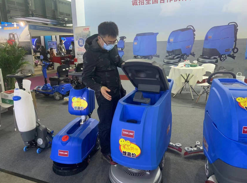 珠海坦洁洗地机公司致力于电动洗地机的生产、销售和服务百家